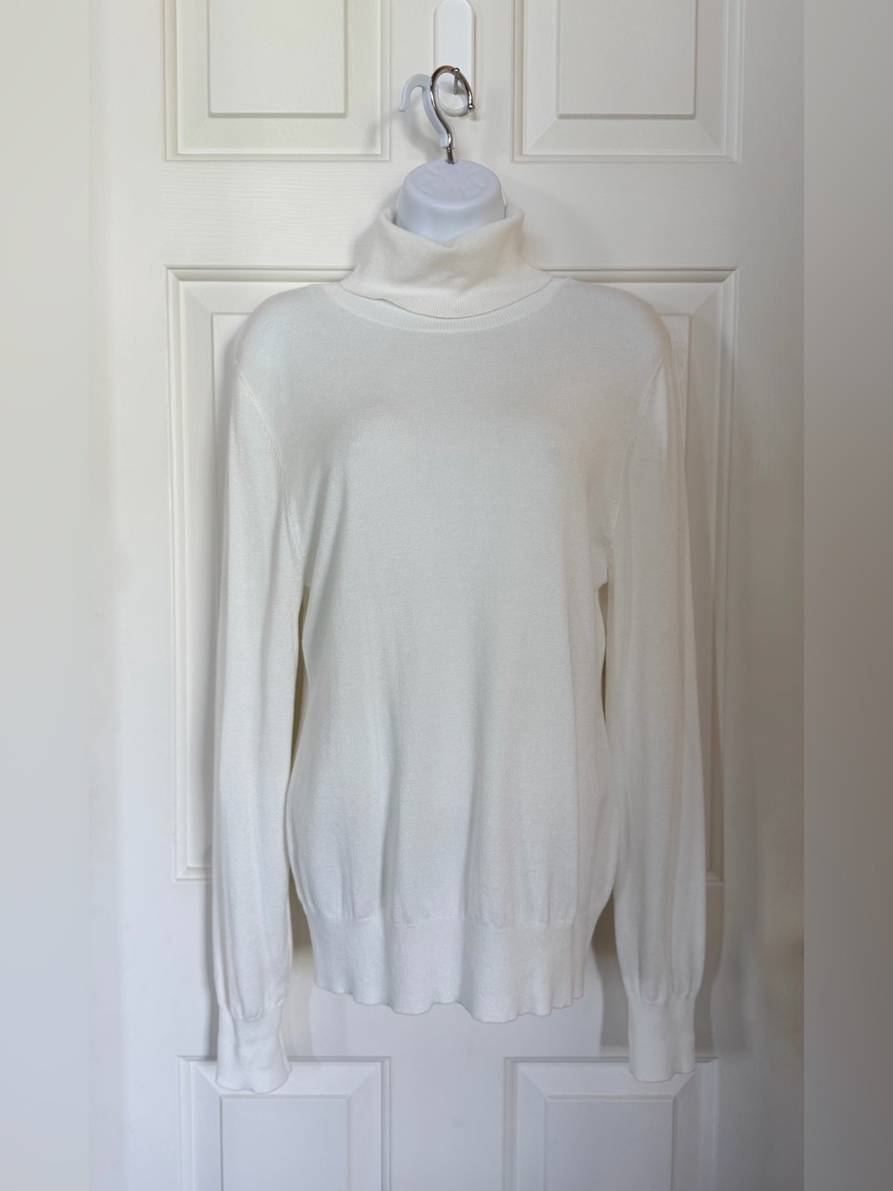 Women's Cream Turtleneck Sweater